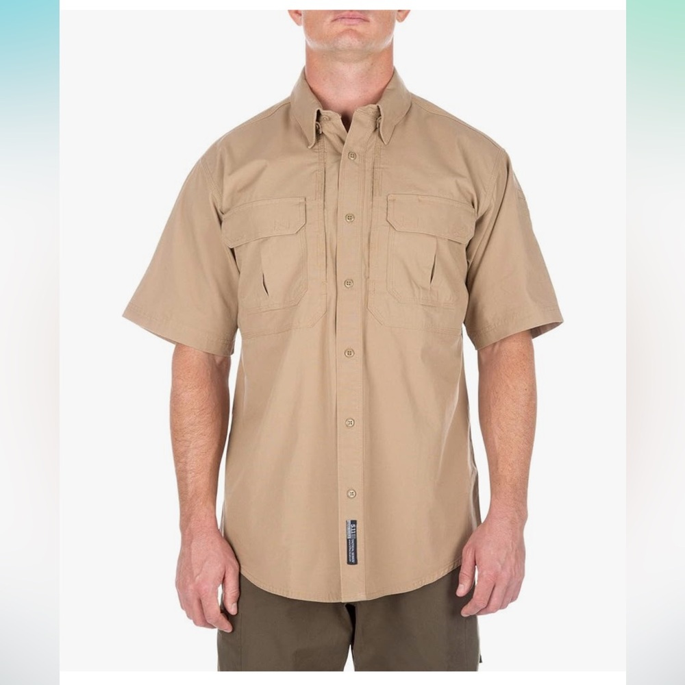 Men’s 5.11 Tactical Size L Large Short Sleeve Khaki Button Down Shirt